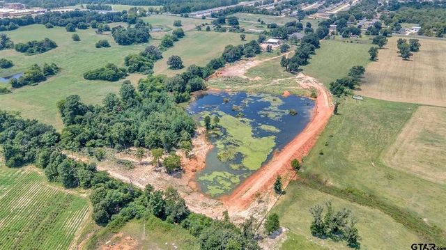 13521 Fm 16 W, Lindale, TX 75771