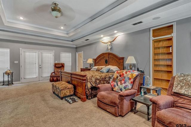 13521 Fm 16 W, Lindale, TX 75771