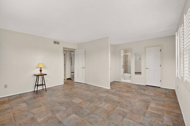 3064 Plaza Blanca, Santa Fe, NM 87507