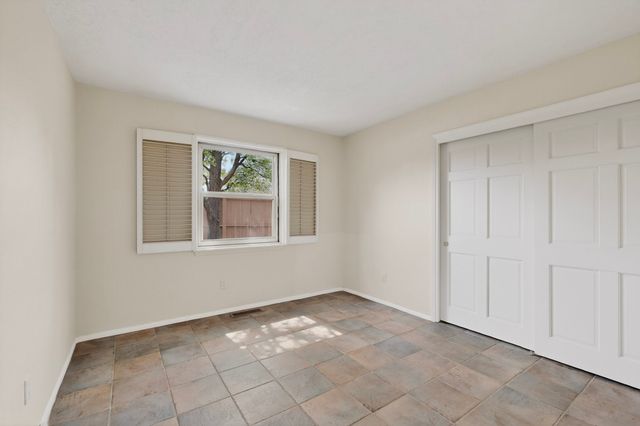 3064 Plaza Blanca, Santa Fe, NM 87507