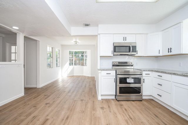 7703 Braesridge Court, Houston, TX 77071