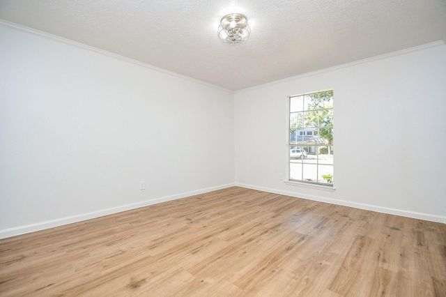 7703 Braesridge Court, Houston, TX 77071