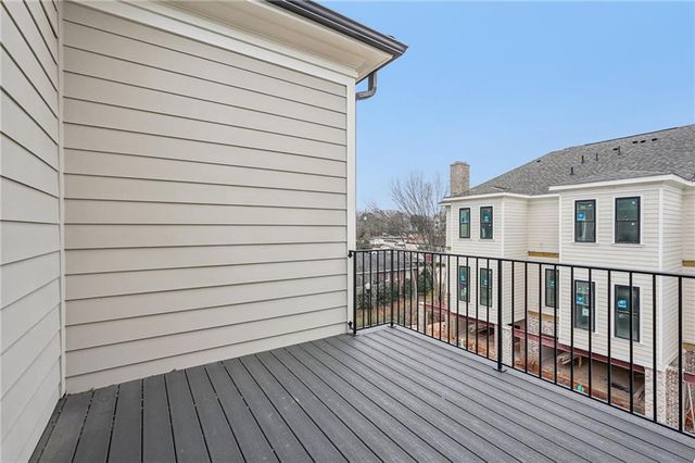 225 Midnight Oak Run 7, Alpharetta, GA 30009