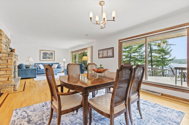 314 N Cove Road, Hudson, WI 54016
