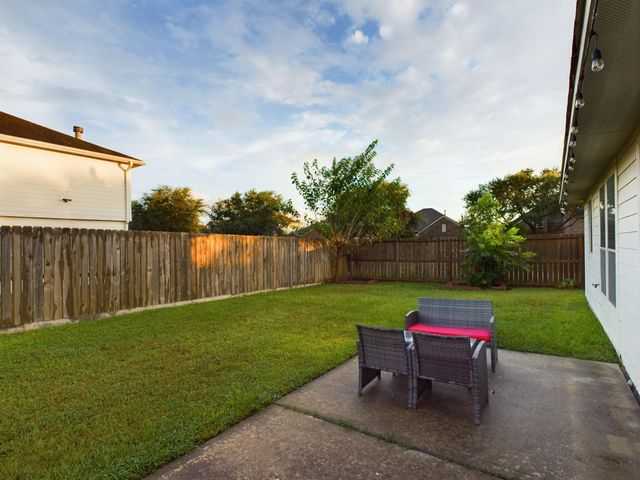 7402 Bering Landing Drive, Cypress, TX 77433