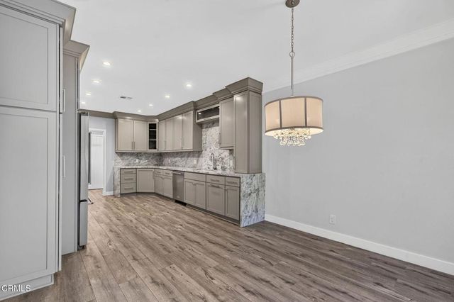 111 S Orange Grove Boulevard 105, Pasadena, CA 91105
