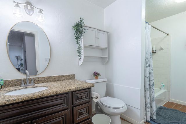 12633 Memorial Drive 236, Houston, TX 77024