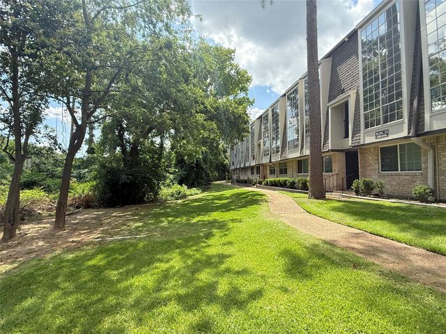 12633 Memorial Drive 236, Houston, TX 77024