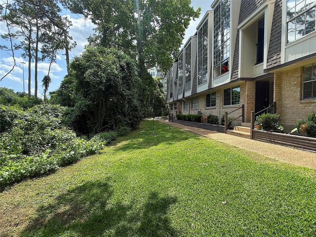12633 Memorial Drive 236, Houston, TX 77024