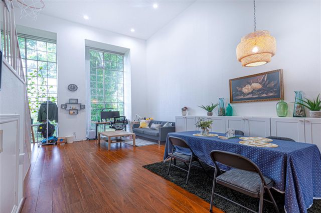 12633 Memorial Drive 236, Houston, TX 77024