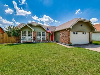 1104 Sea Isle Drive, Irving, TX 75060
