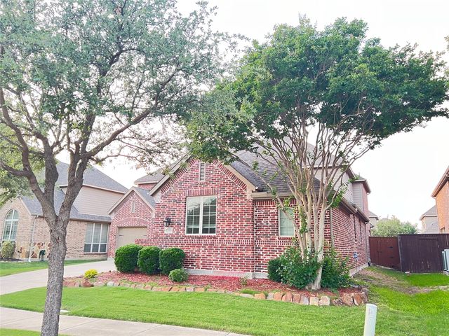 726 Sleepy Creek Drive, Frisco, TX 75036