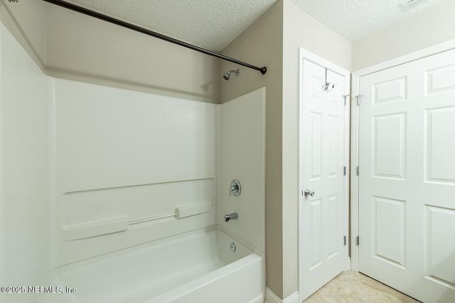 3126 STEEPLE PINE Court, Middleburg, FL 32068