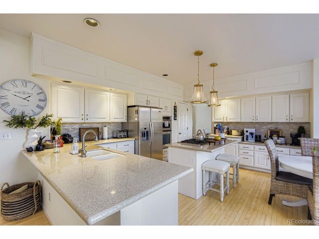 9603 Chesapeake St, Highlands Ranch, CO 80126