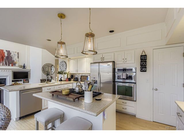 9603 Chesapeake St, Highlands Ranch, CO 80126