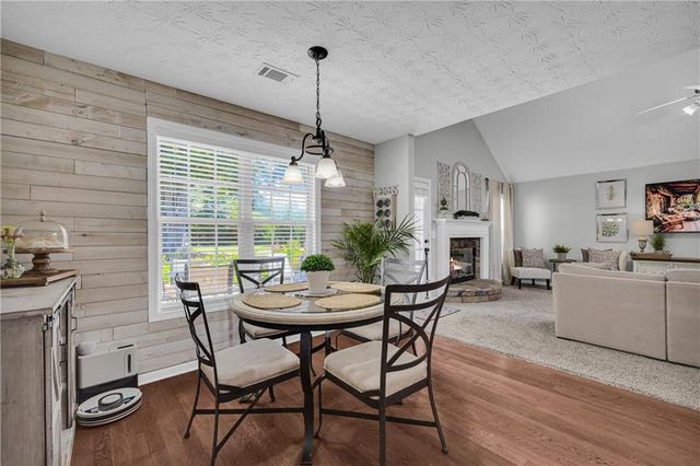 521 Annslee Lane, Loganville, GA 30052