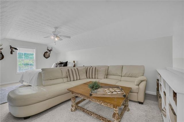 521 Annslee Lane, Loganville, GA 30052