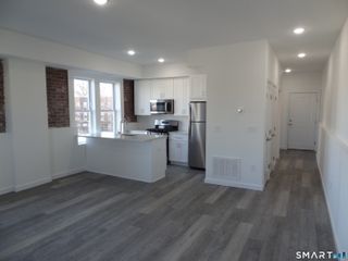 2806 Fairfield Avenue 205, Bridgeport, CT 06605