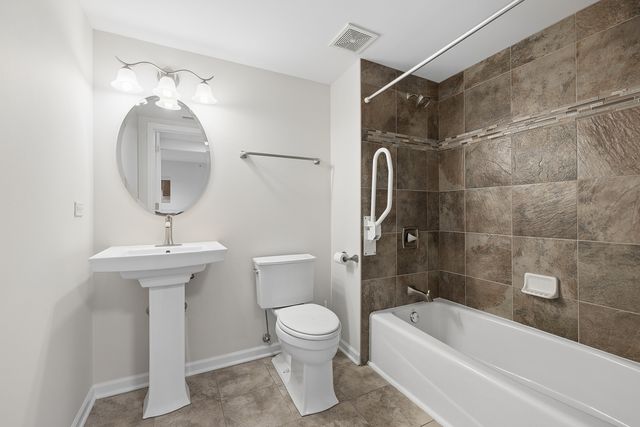 14130 Sheffield Drive 203, Homer Glen, IL 60491