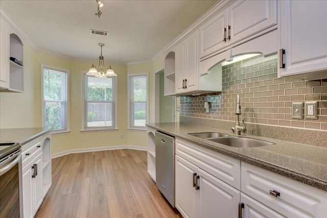 300 Grandiflora Circle, Aiken, SC 29803