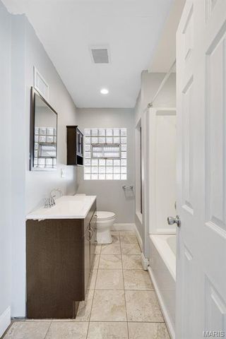 123 W Velma Avenue, St Louis, MO 63125