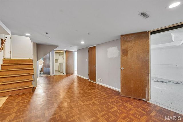 123 W Velma Avenue, St Louis, MO 63125