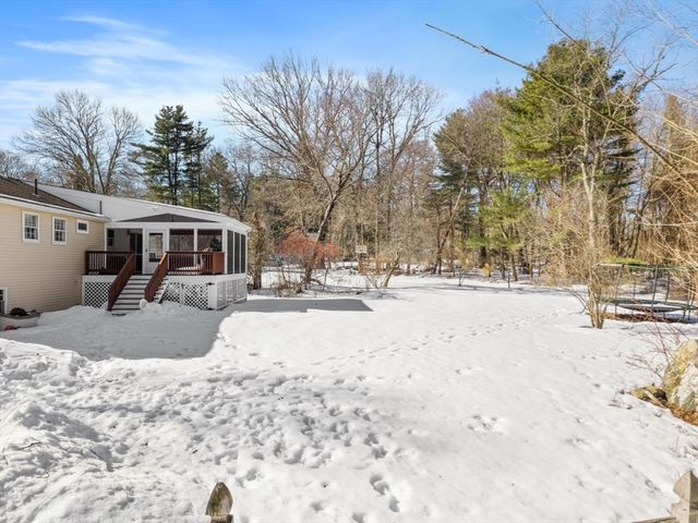 11 Juniper Brook Rd, Northborough, MA 01532