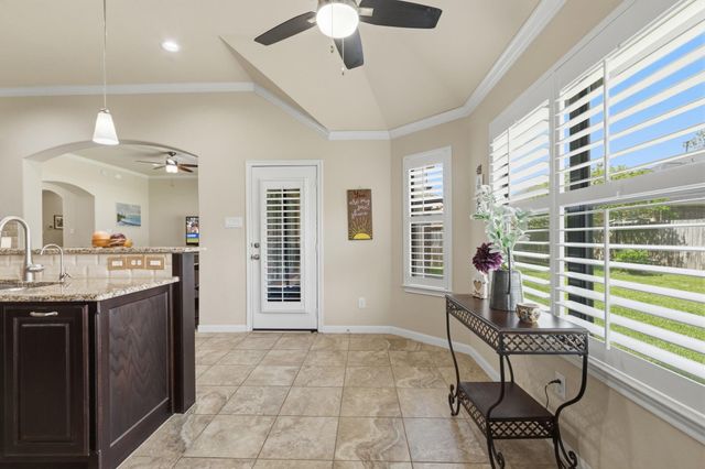 10706 Radiant Realm Drive, Tomball, TX 77375