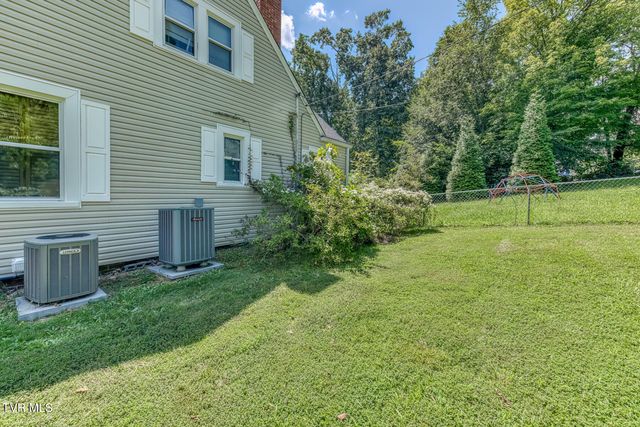 2900 Cliffside Road, Kingsport, TN 37664