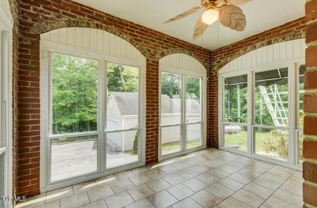 2900 Cliffside Road, Kingsport, TN 37664