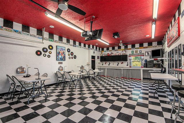 9293 76th Avenue, Hudsonville, MI 49426