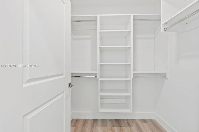 101 Diplomat Pkwy 2503, Hallandale Beach, FL 33009