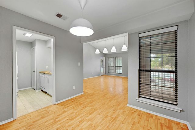 1202 Thorpe LN 508, San Marcos, TX 78666