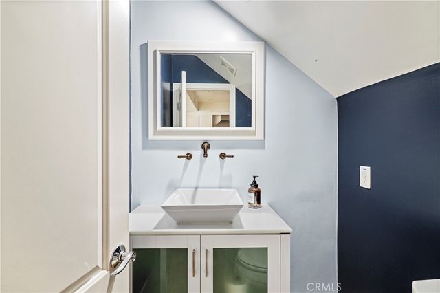 504 Marguerite Avenue, Corona Del Mar, CA 92625