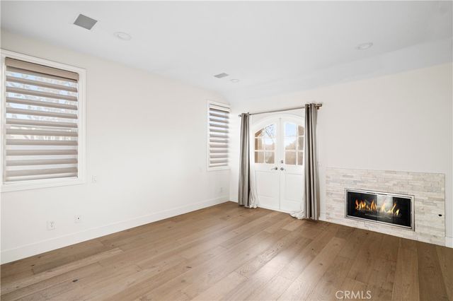 504 Marguerite Avenue, Corona Del Mar, CA 92625