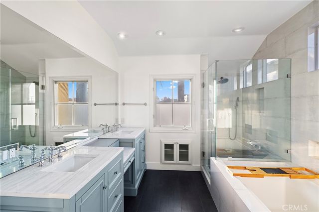 504 Marguerite Avenue, Corona Del Mar, CA 92625