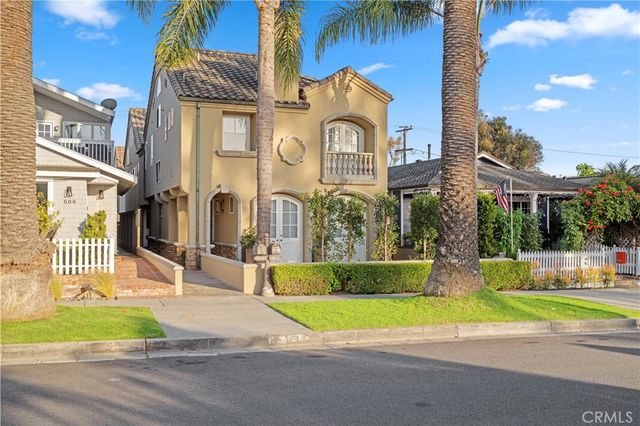 504 Marguerite Avenue, Corona Del Mar, CA 92625