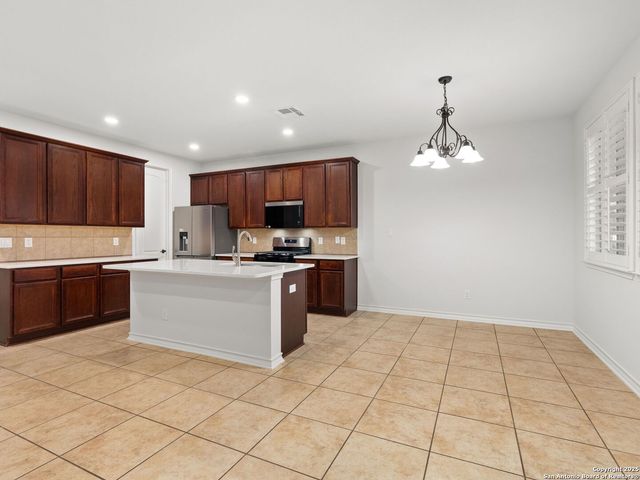 4135 Woodbridge Way, San Antonio, TX 78257