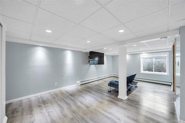 225 Farhan Lane, North Babylon, NY 11703