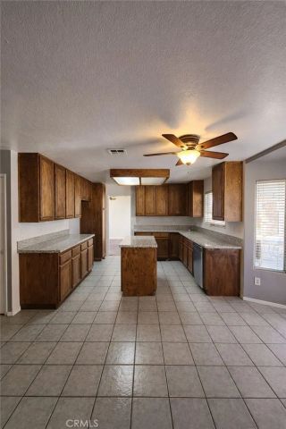 17068 Jurassic, Victorville, CA 92394