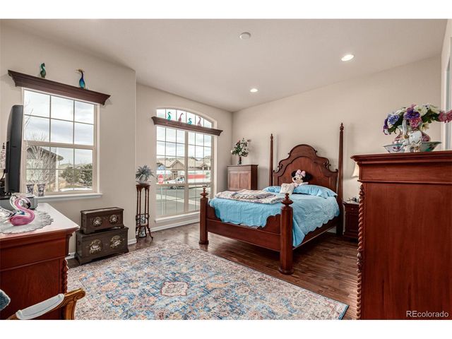 15689 Columbus Mountain Dr, Broomfield, CO 80023