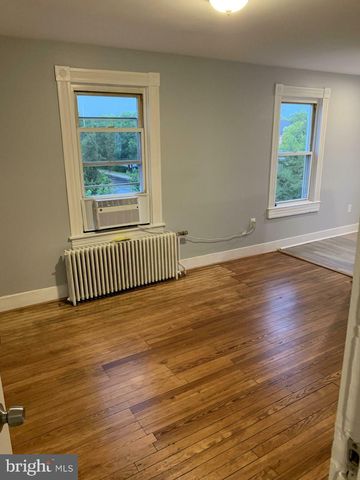 120 2ND ST, Laurel, MD 20707
