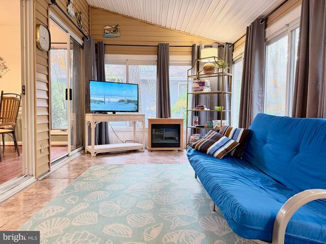 4 FANTAIL CT, Ocean Pines, MD 21811