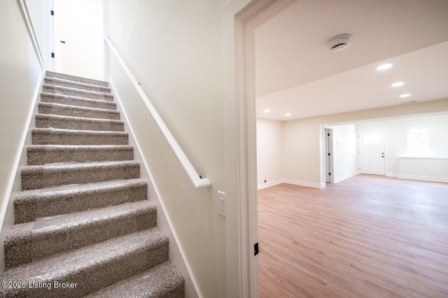 8301 Acme Way, Louisville, KY 40219