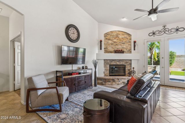 27231 N 47TH Street, Cave Creek, AZ 85331