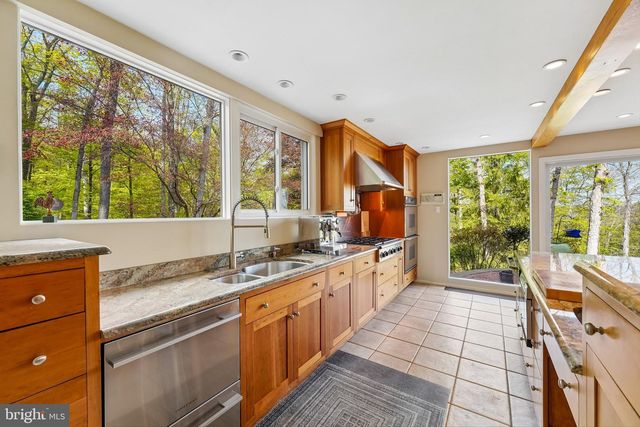 580 CAMP WAWA, Lederach, PA 19450