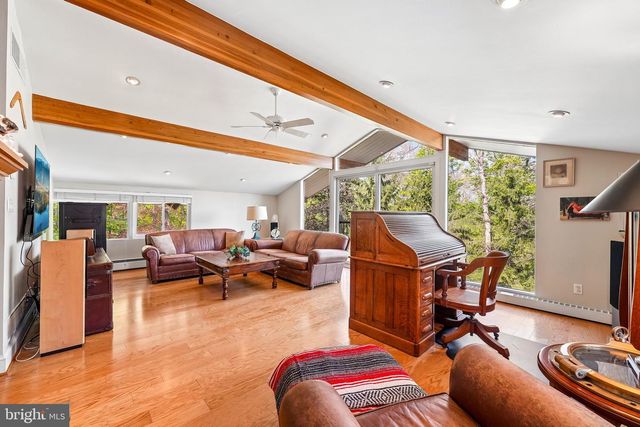 580 CAMP WAWA, Lederach, PA 19450