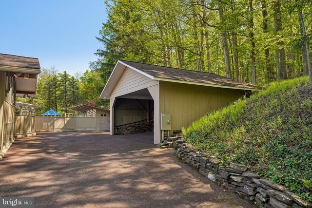 580 CAMP WAWA, Lederach, PA 19450