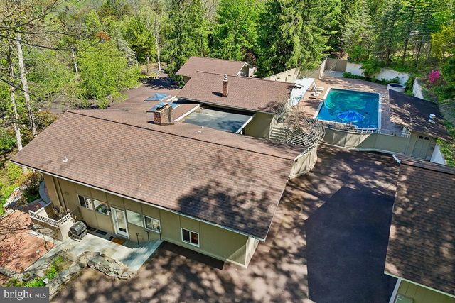 580 CAMP WAWA, Lederach, PA 19450