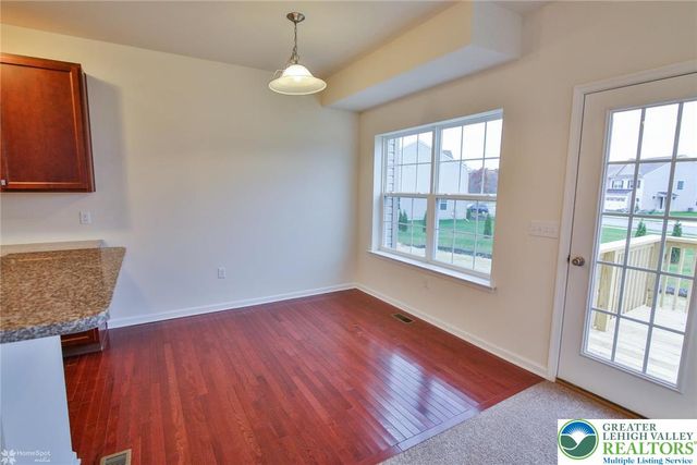 1402 Caspian Street, South Whitehall Twp, PA 18104